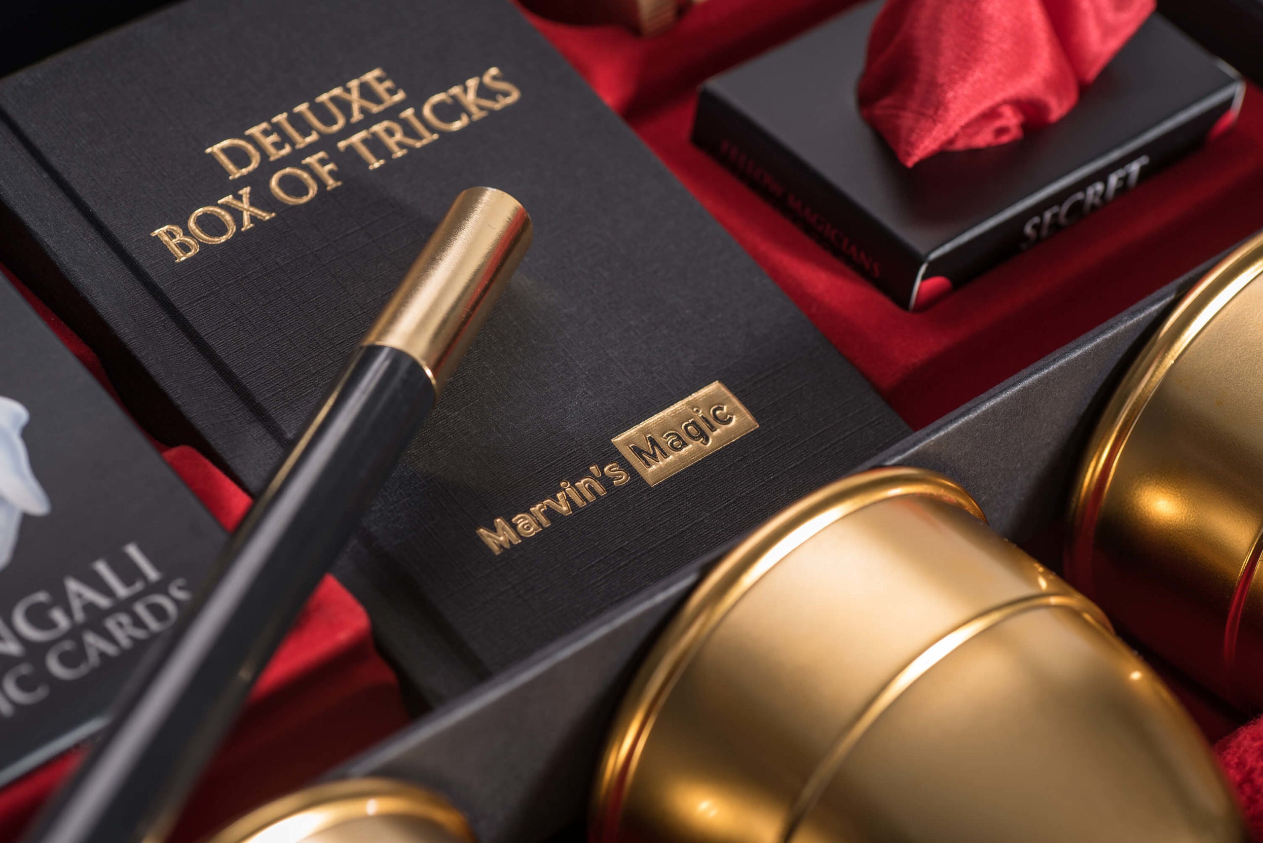 Marvin's Magic デラックスボックス トリックボックス マルチカラー